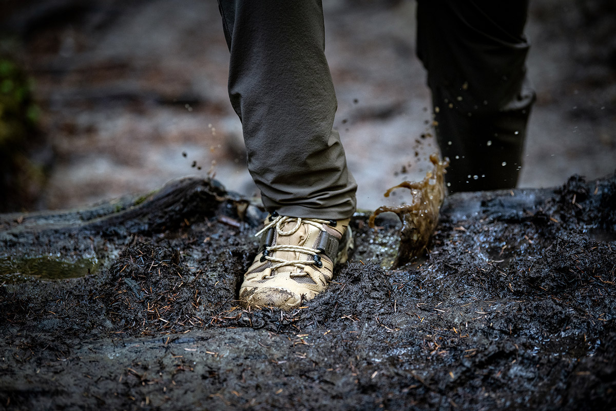 Rain store hiking shoes